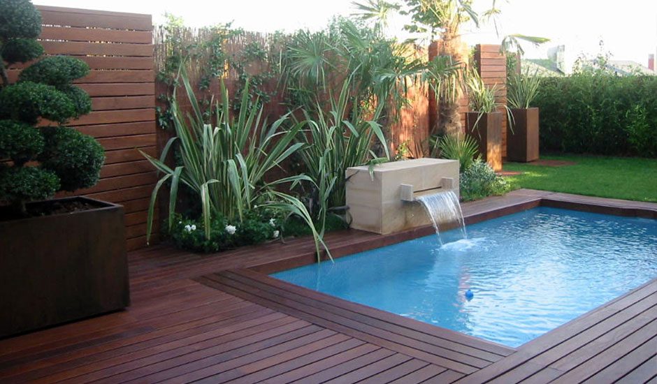 Imagen ejemplo piscinas con jardines de Teresa Jara Paisajista en Madrid